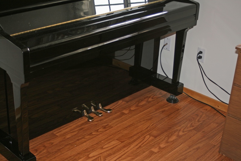 Piano after installation of Dampp-chaser system